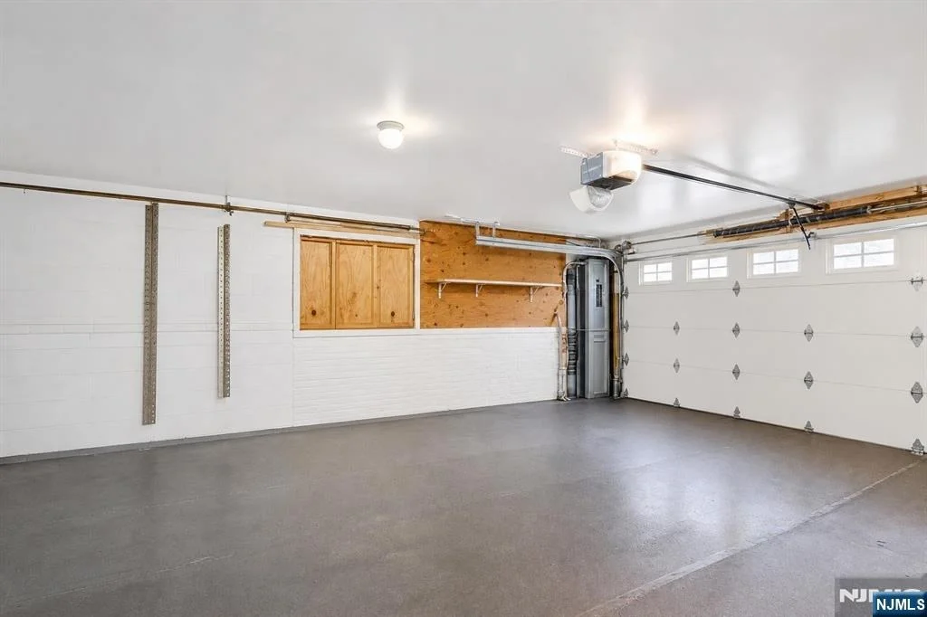 Photo of 1471 Terrill
