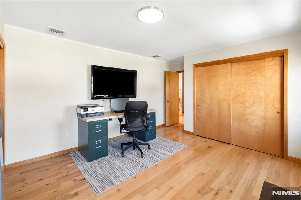 Photo of 66 Roehrs