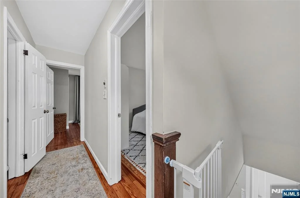 Photo of 129 Demarest