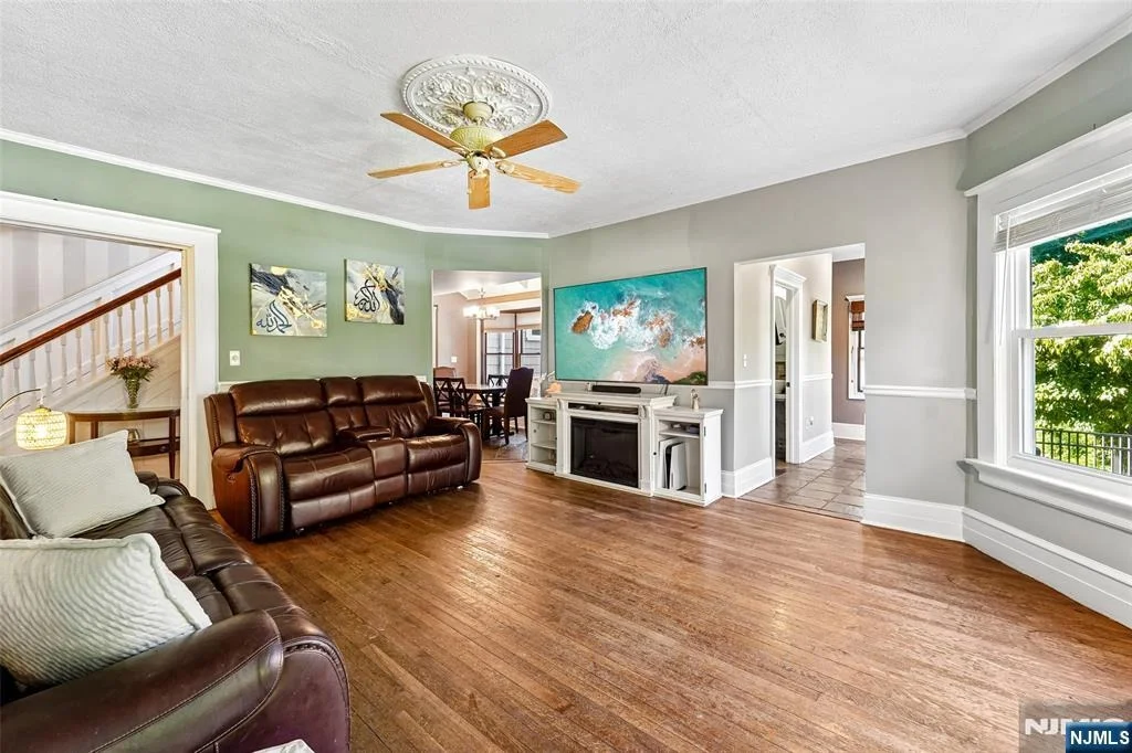 Photo of 30 Olney