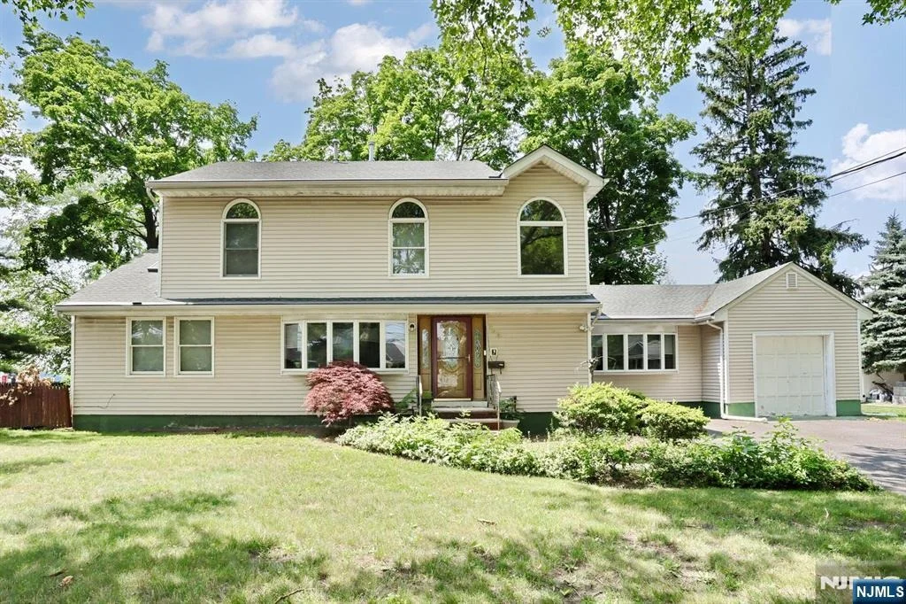 Photo of 703 Chadwick
