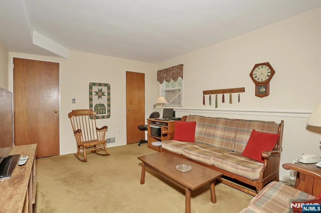 Photo of 222 Merritt