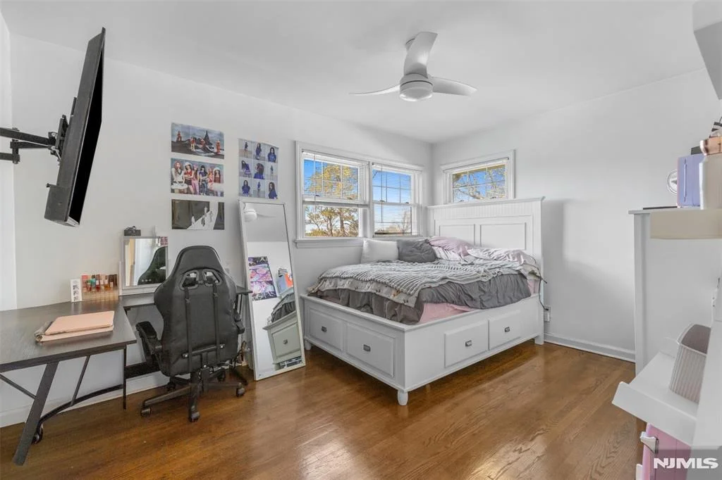 Photo of 404 Simons