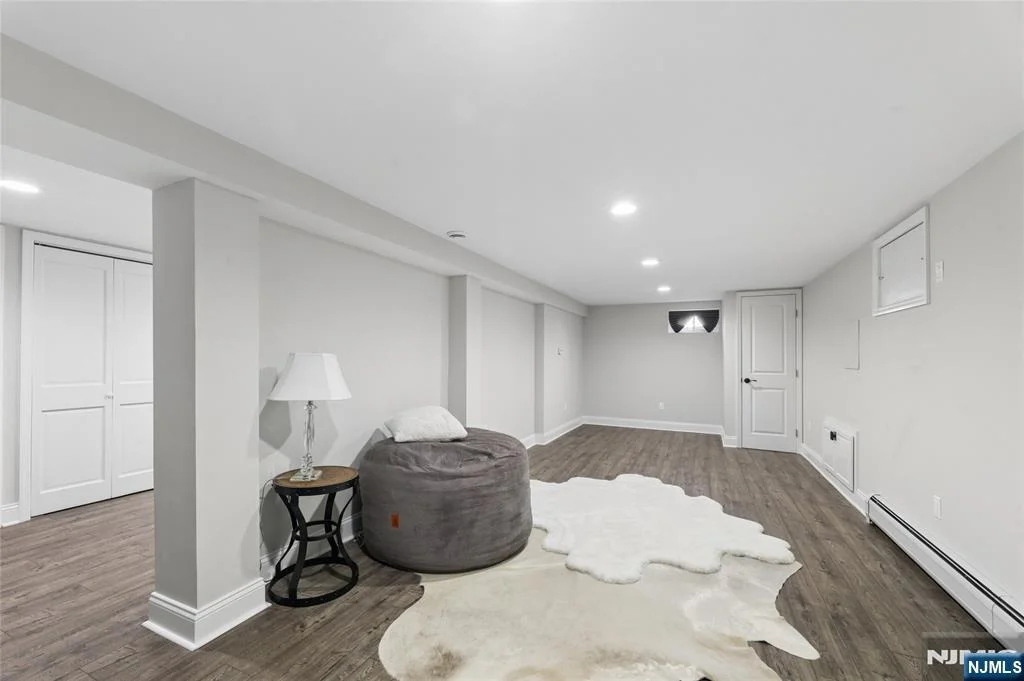 Photo of 599 Oak