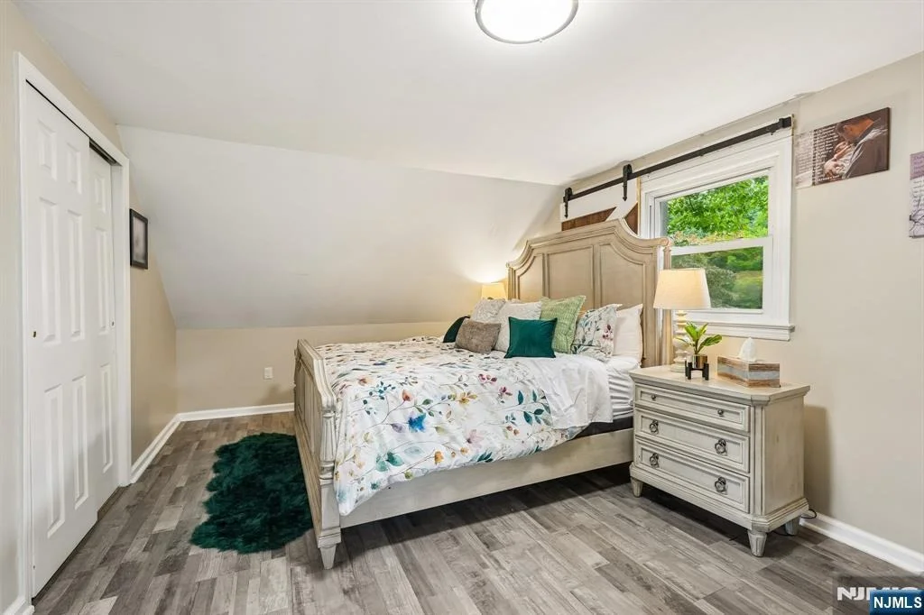 Photo of 166 Beech