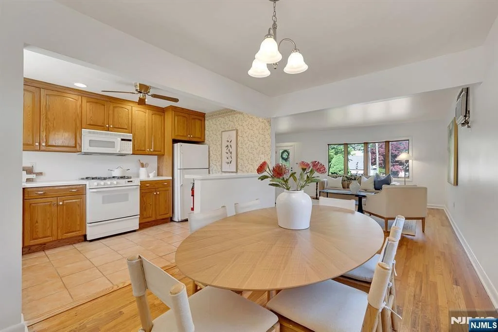 Photo of 287 Jackson