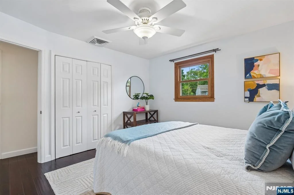 Photo of 49 Skyview