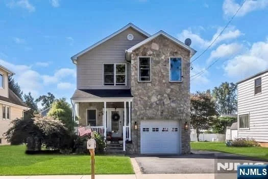 Photo of 30 Waldwick