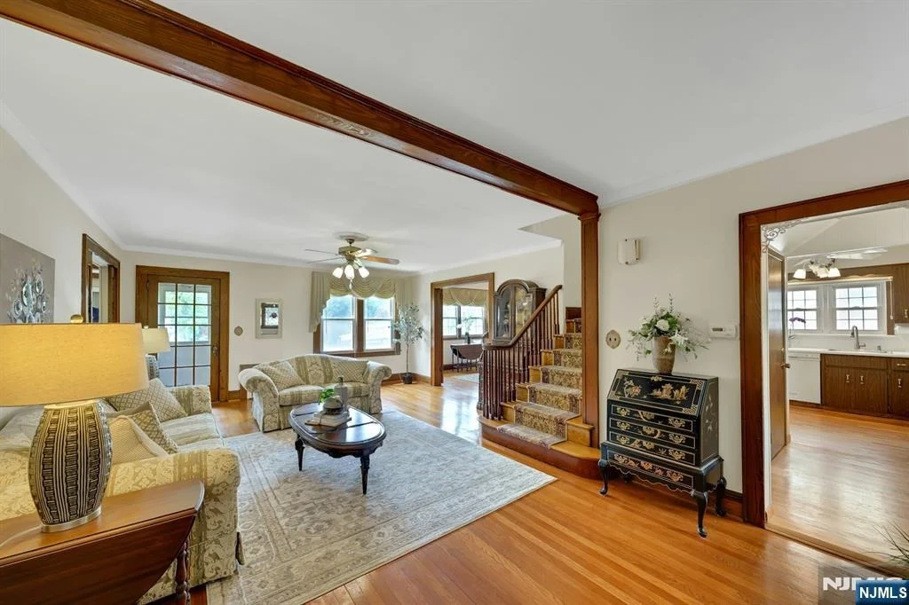 Photo of 224 Euclid