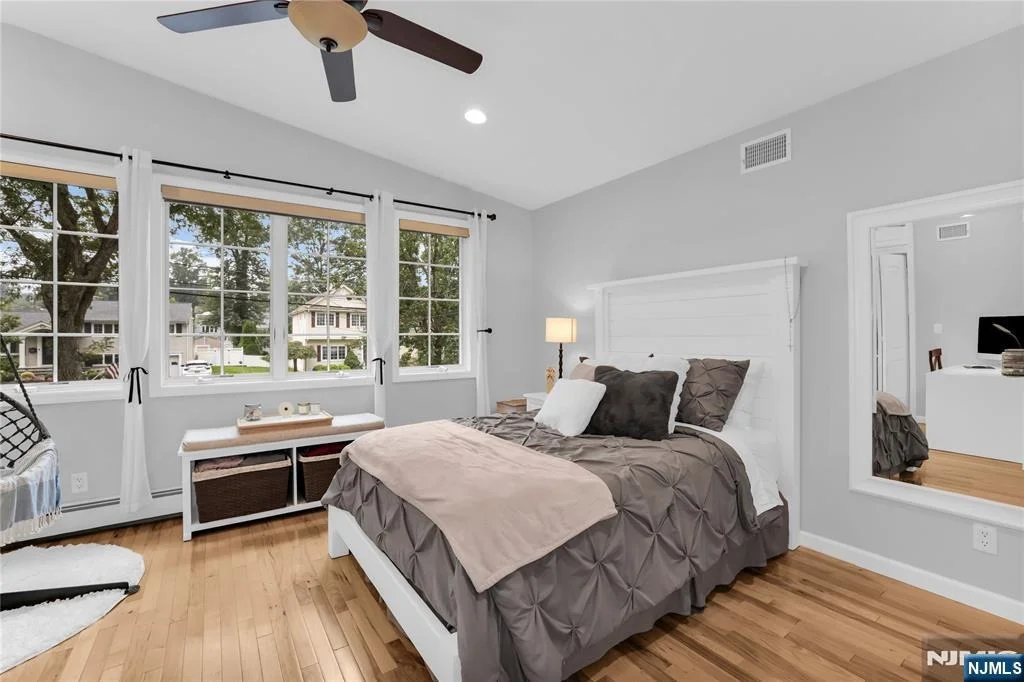 Photo of 14 Beverly