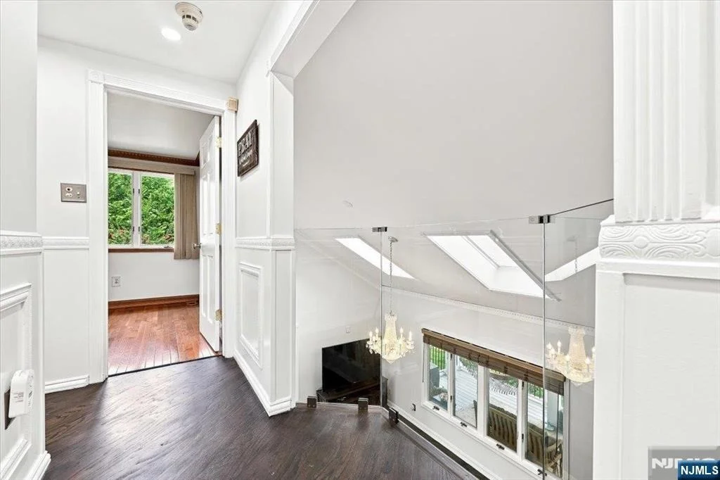 Photo of 19 Hillside