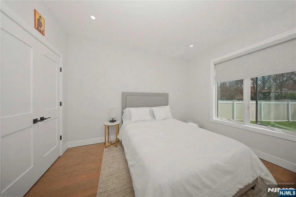 Photo of 66 Knollwood
