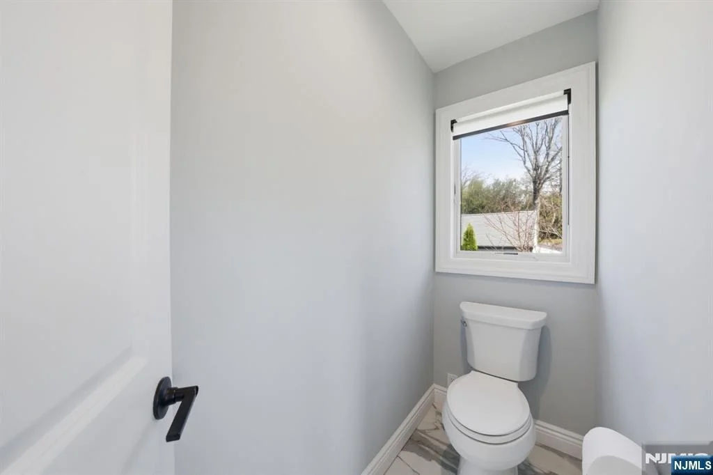 Photo of 34 Dubois