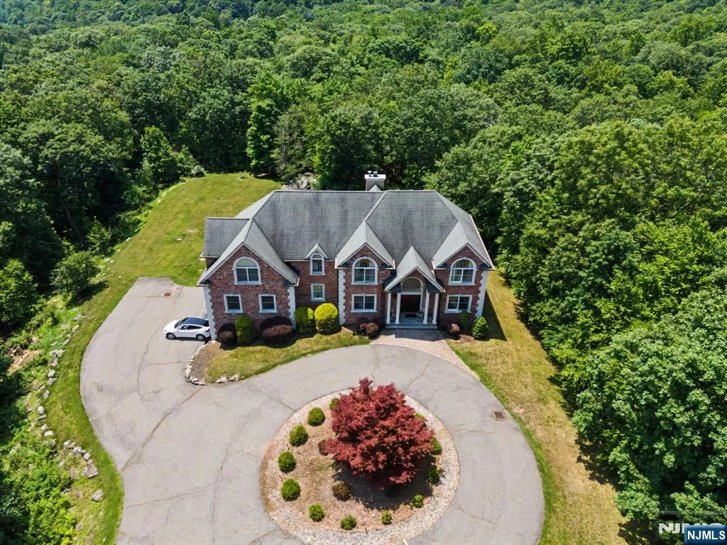 Photo of 1 Overlook