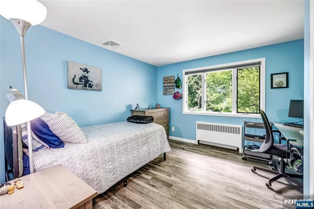 Photo of 9 Pinehill
