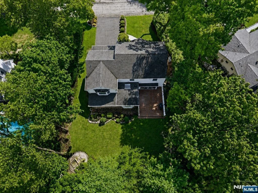 Photo of 97 Lawrence