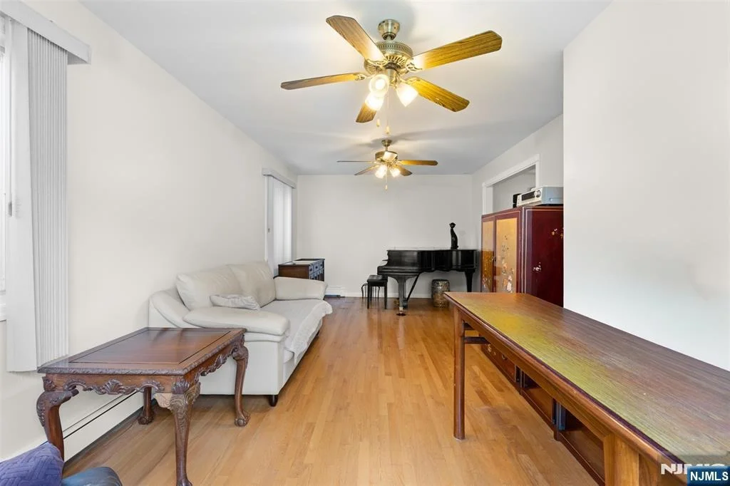 Photo of 276 Concord