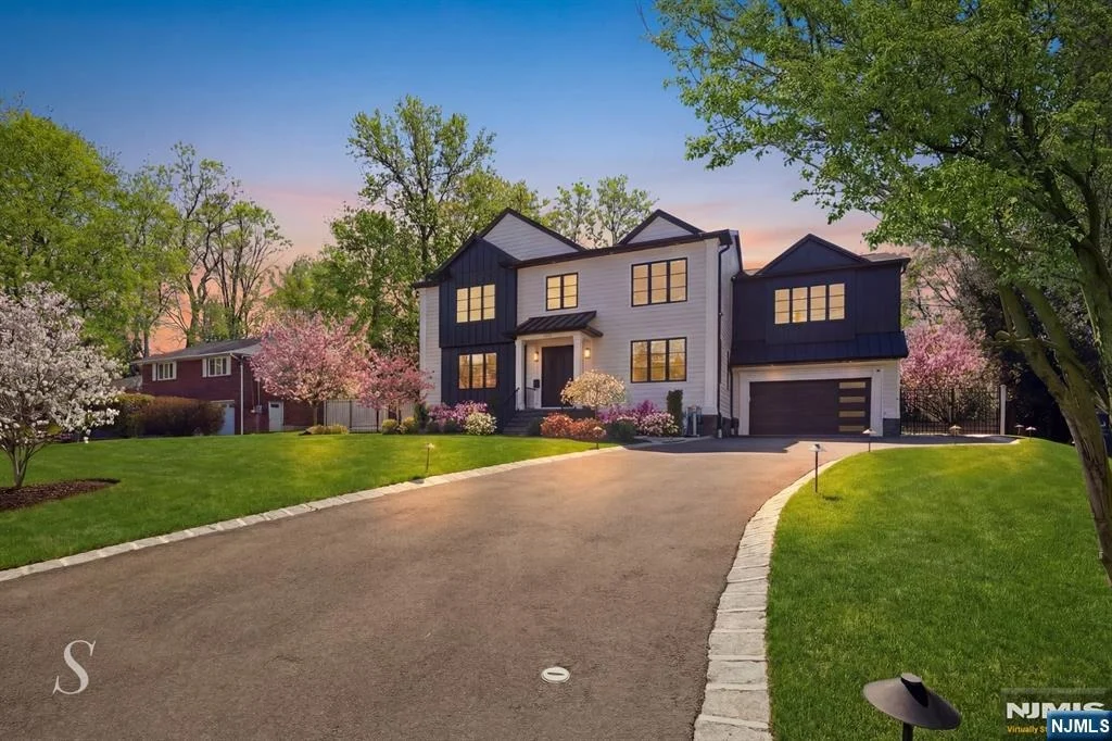 Photo of 116 Cedar