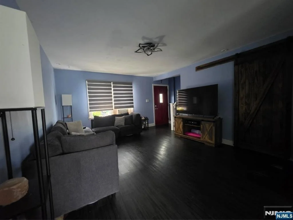 Photo of 205 Eastern