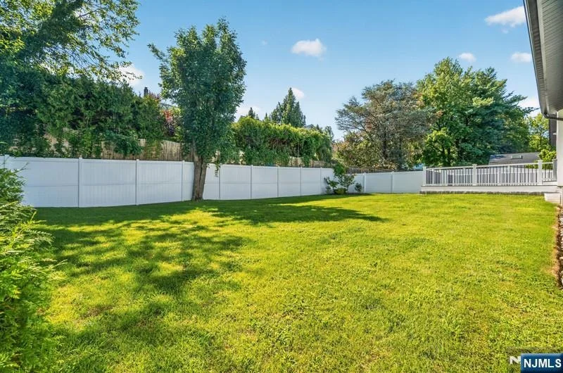Photo of 265 Westervelt