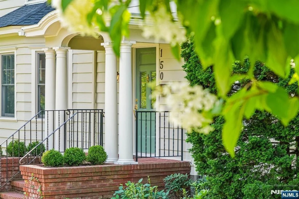 Photo of 150 Gordonhurst