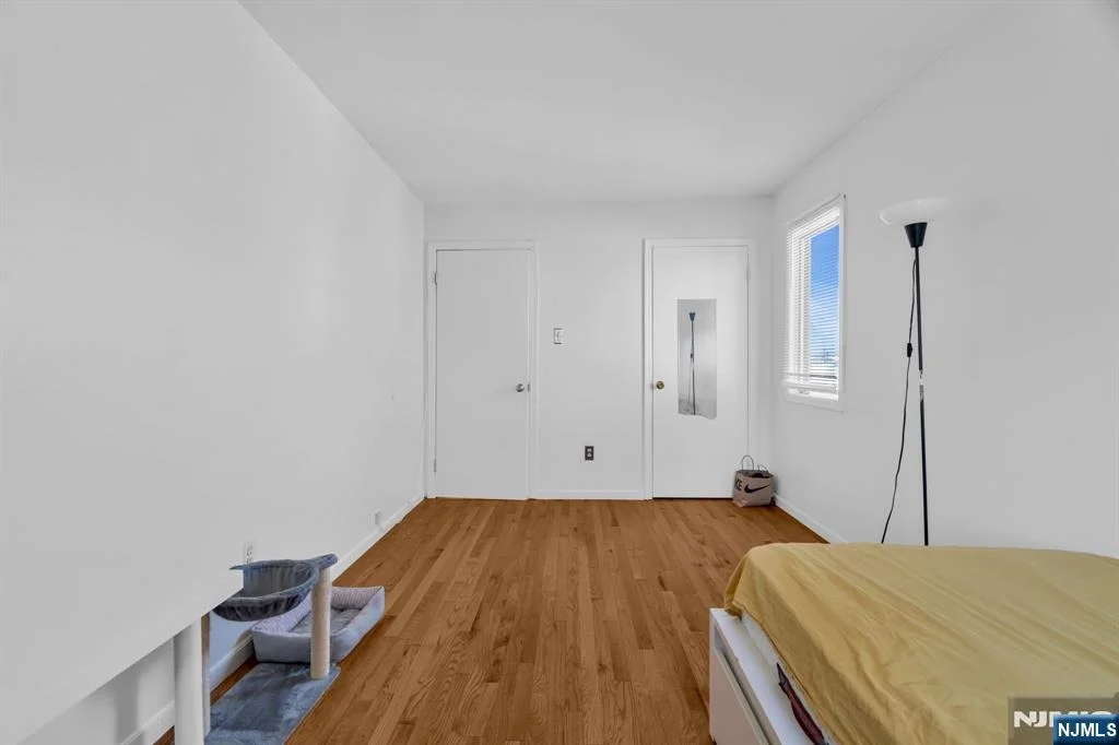 Photo of 266 Garibaldi