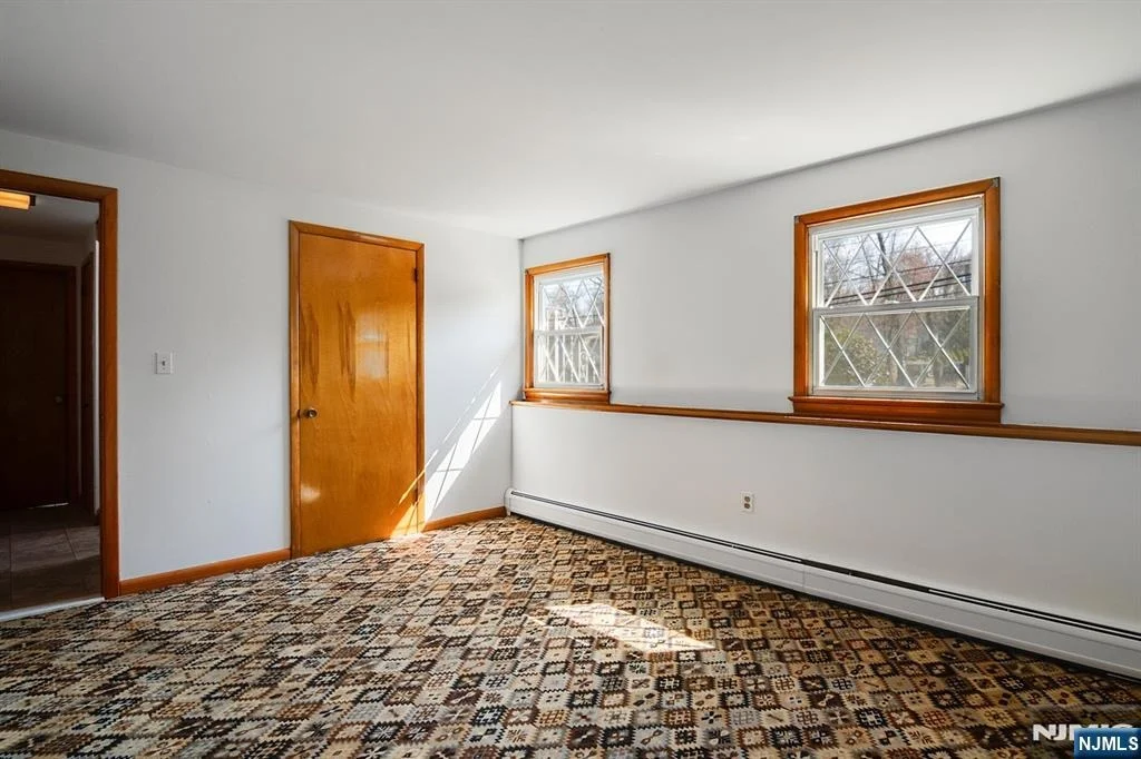 Photo of 240 Ridge