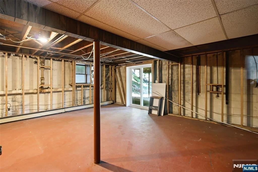 Photo of 308 Ross