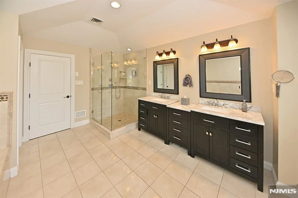Photo of 106 Arnot