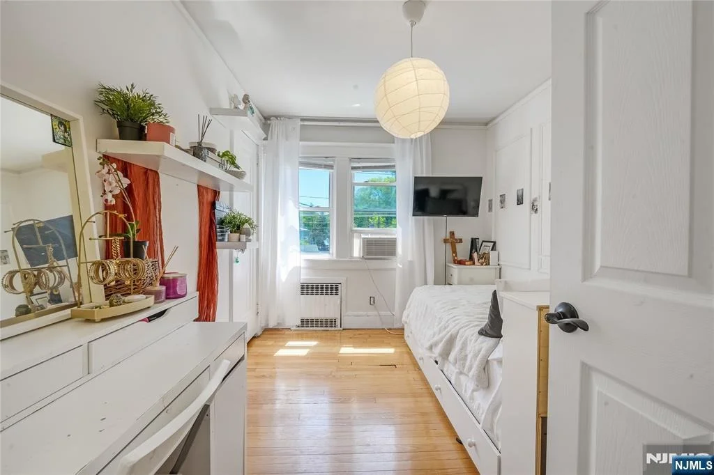 Photo of 776 Maple