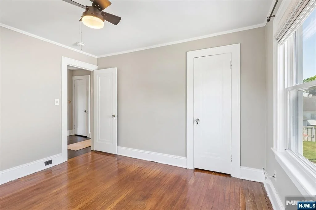 Photo of 1032-1034 Kipling