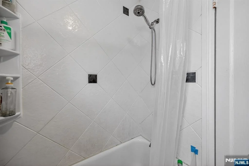 Photo of 243 Johnson