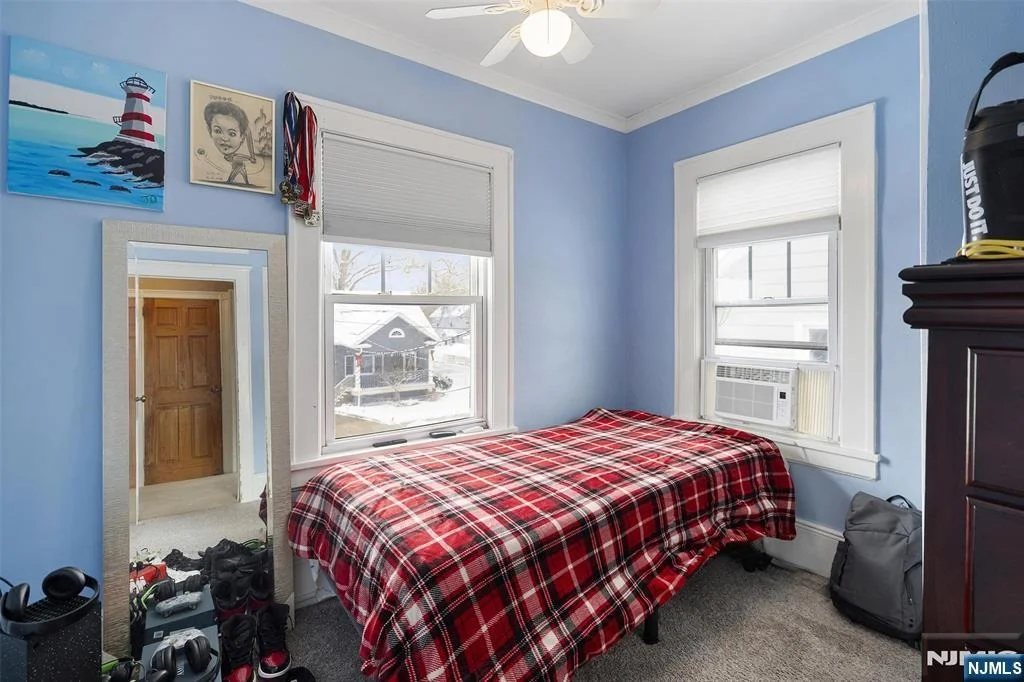 Photo of 75 Pine
