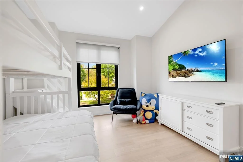 Photo of 336 Lockwood