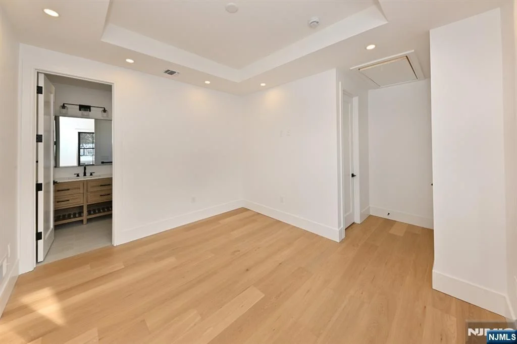 Photo of 212 Monroe