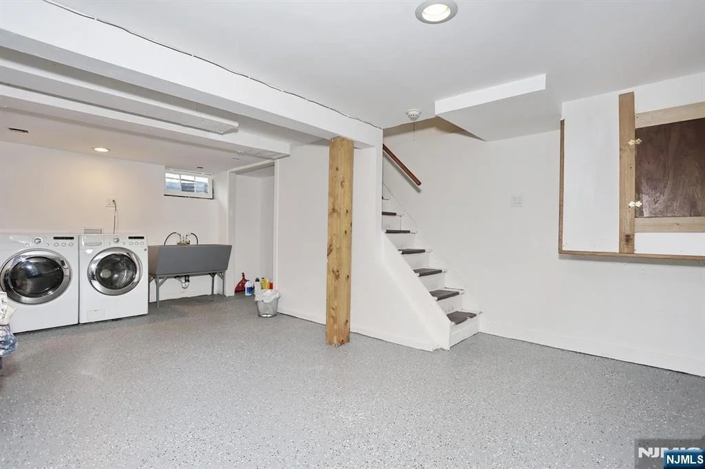 Photo of 703 Chadwick