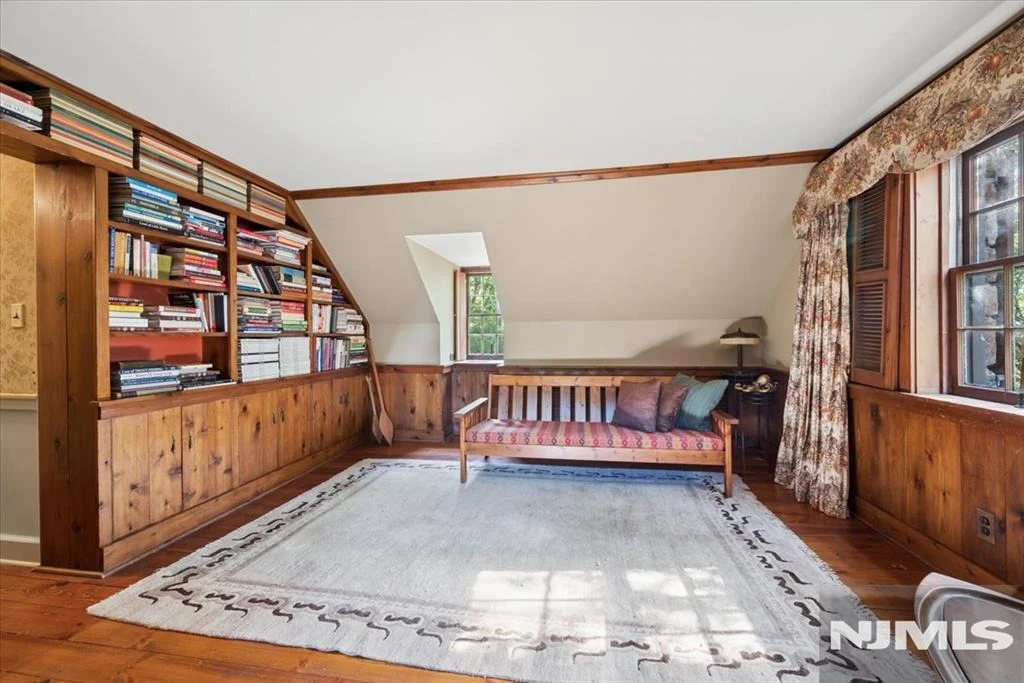 Photo of 568 Waterloo