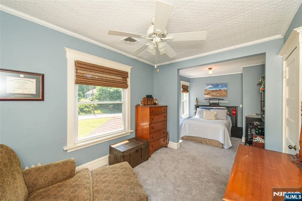 Photo of 11 Hillcrest