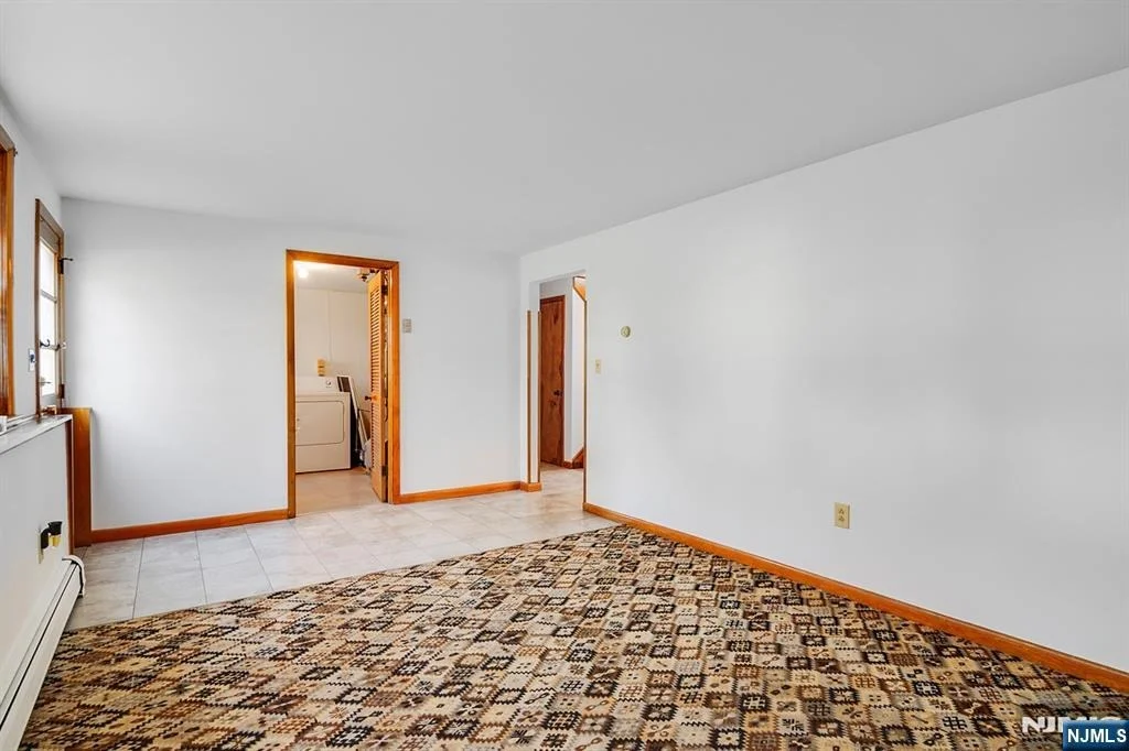 Photo of 240 Ridge