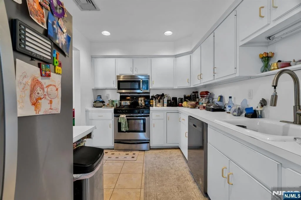 Photo of 266 Garibaldi