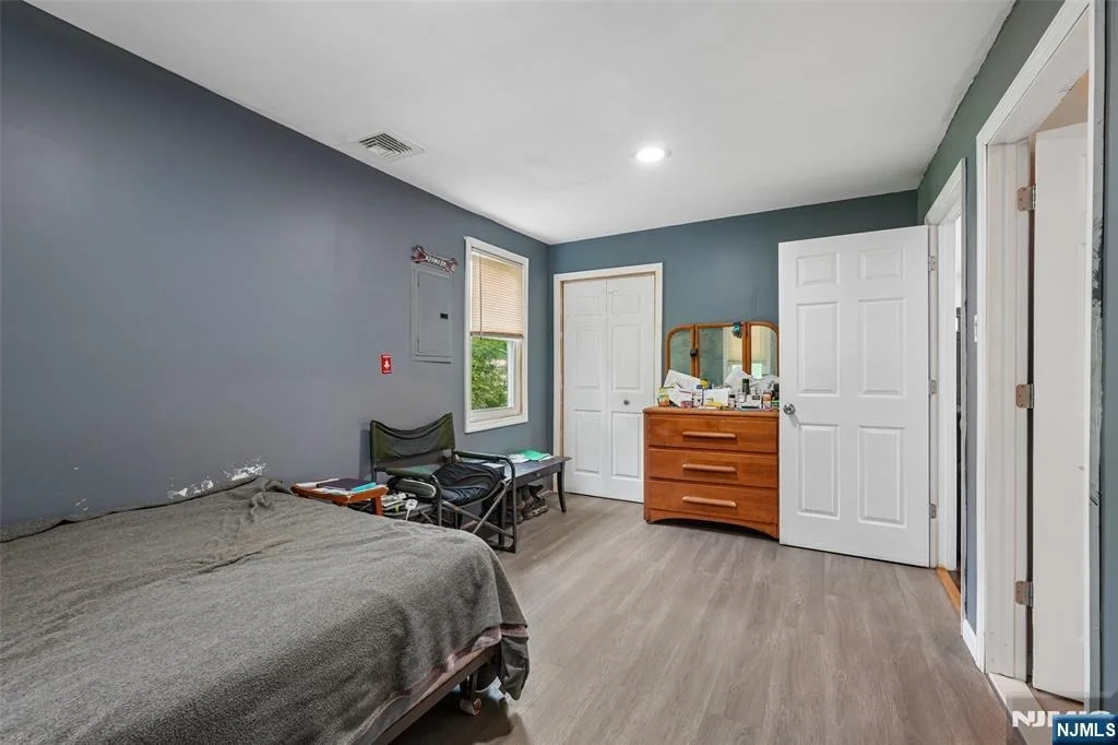 Photo of 307 Boulevard