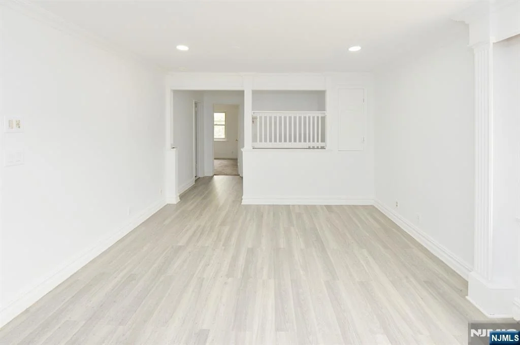 Photo of 451 Heath