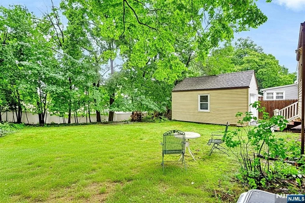 Photo of 30 Highwood