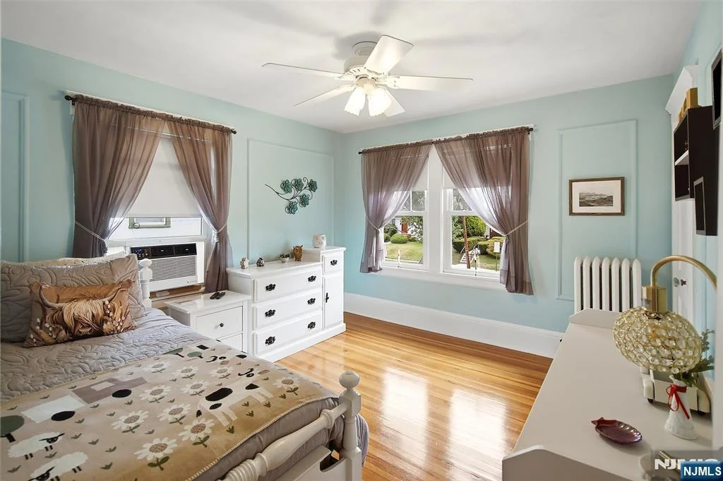 Photo of 156 Larch