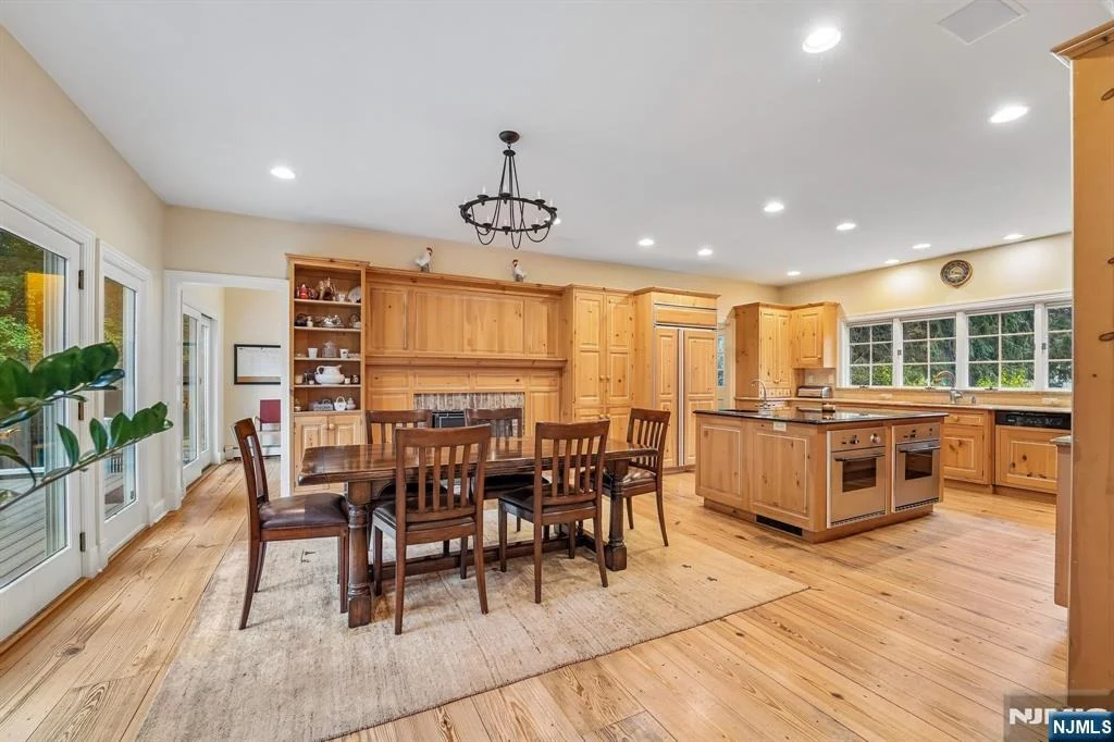 Photo of 580 Brookside