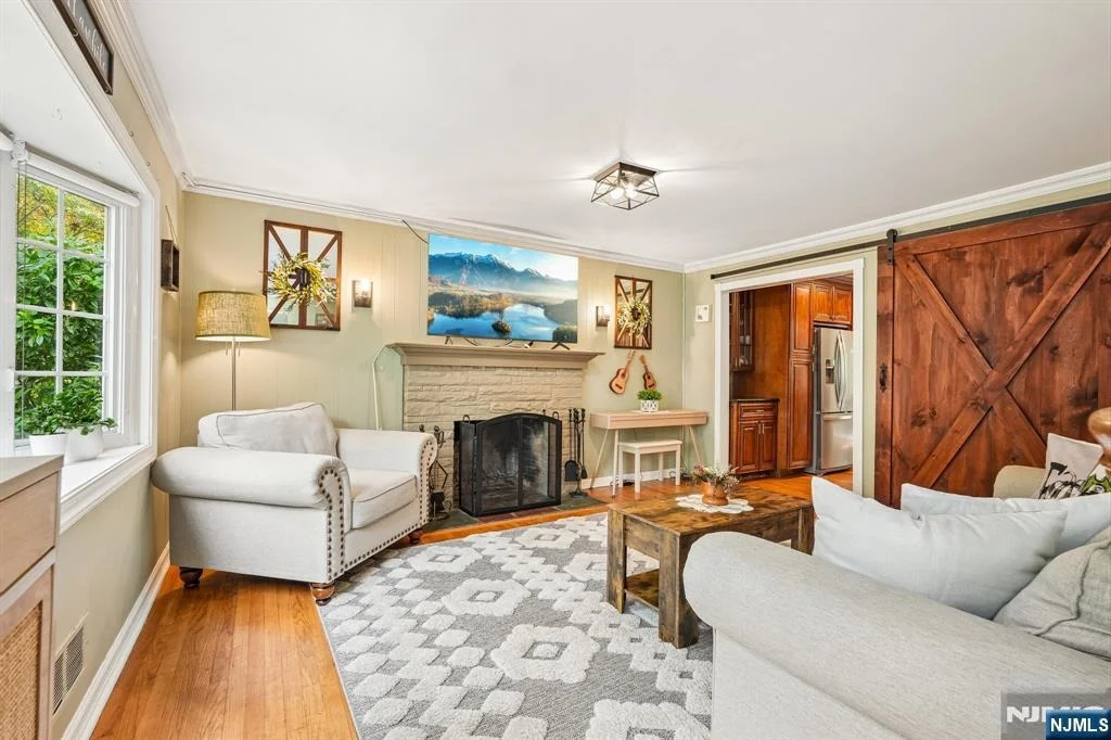 Photo of 166 Beech