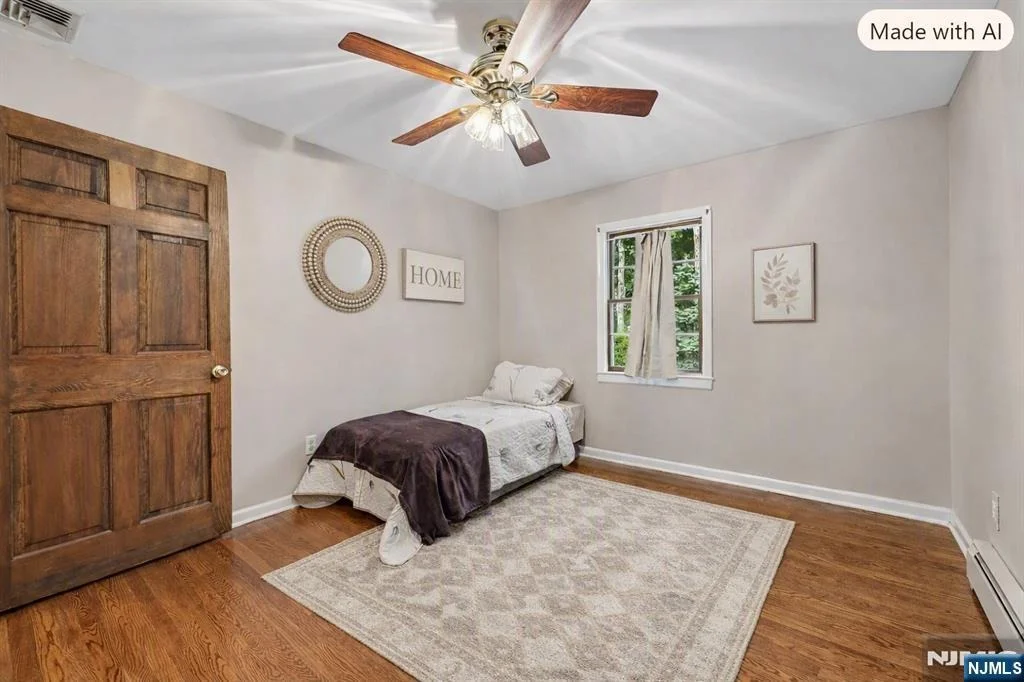 Photo of 12 Hemlock