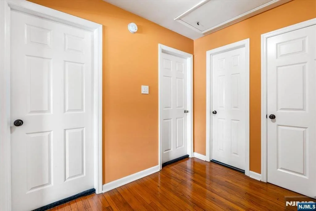 Photo of 375 Washington