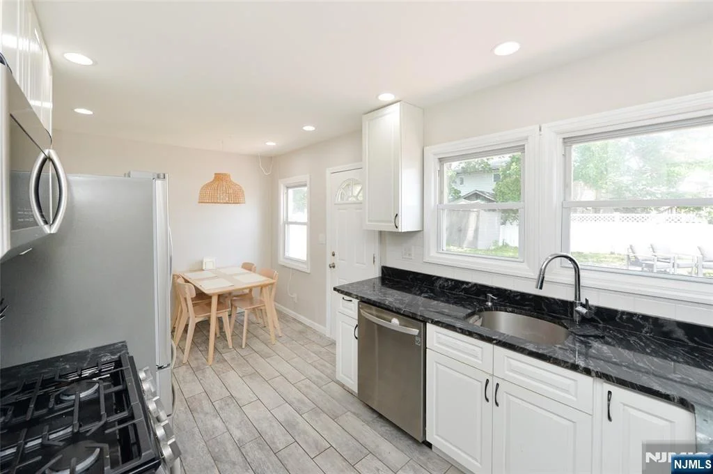 Photo of 612 Beech