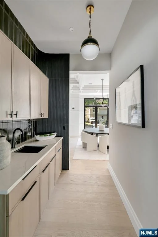 Photo of 474 Oregon